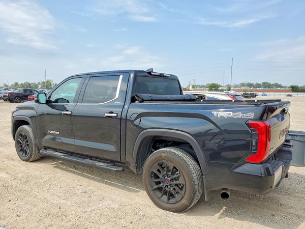 2023 TOYOTA TUNDRA