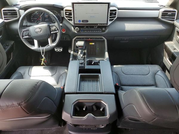 2023 TOYOTA TUNDRA