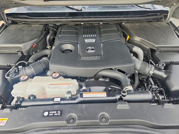 2024 LEXUS GX 550