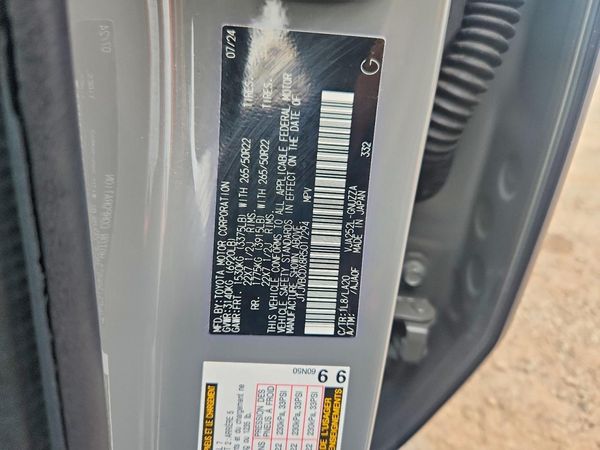 2024 LEXUS GX 550