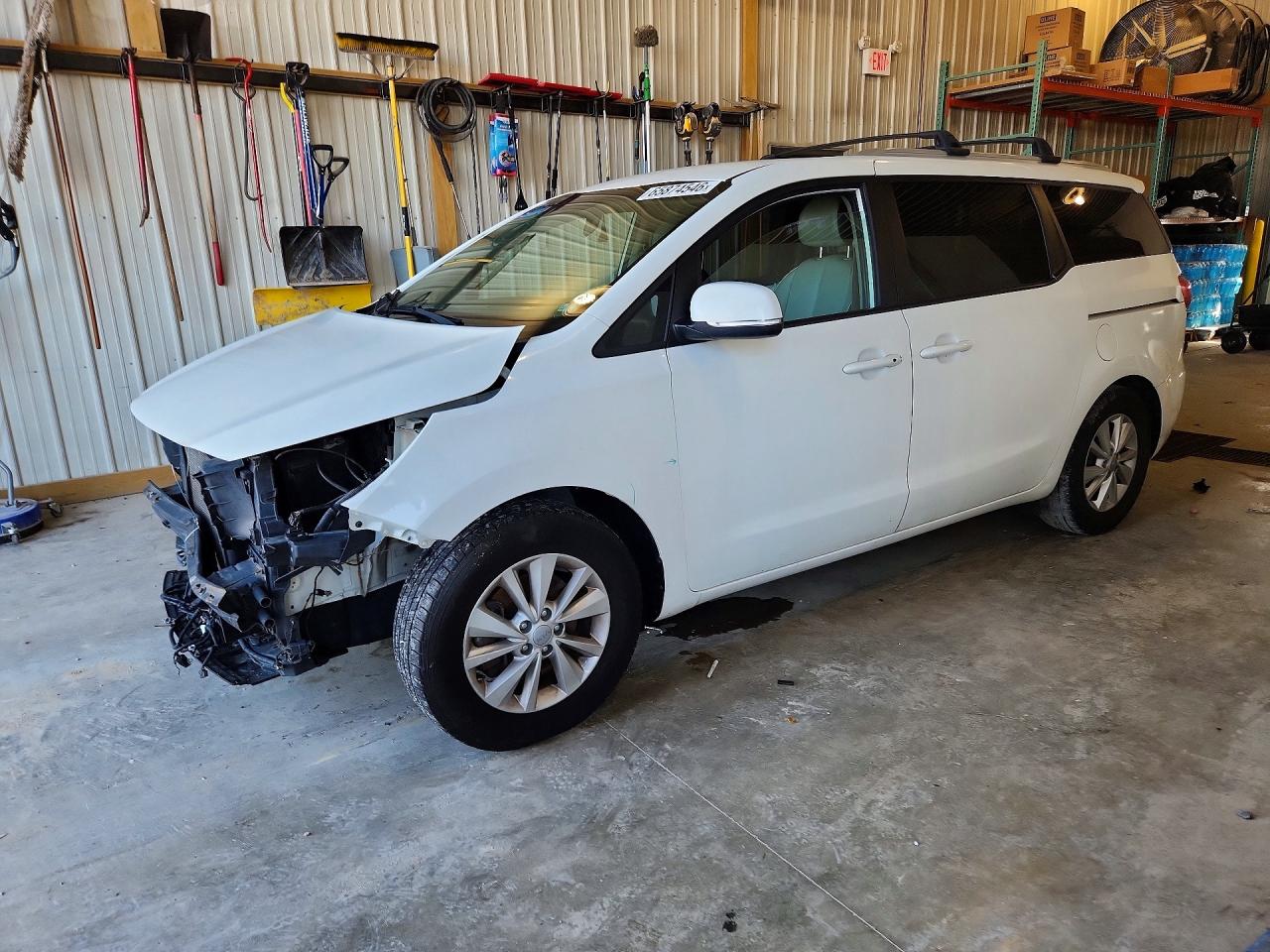 2017 KIA SEDONA