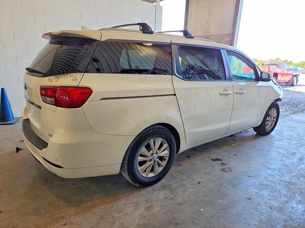 2017 KIA SEDONA