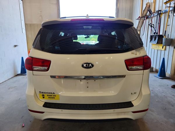2017 KIA SEDONA