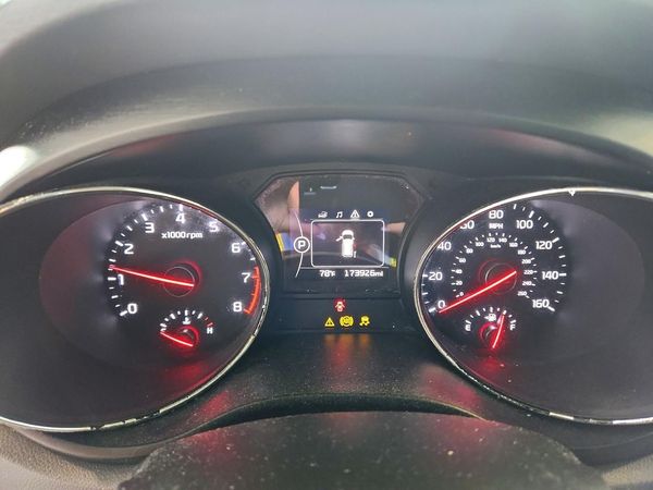 2017 KIA SEDONA