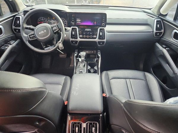 2022 KIA SORENTO