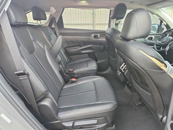 2022 KIA SORENTO