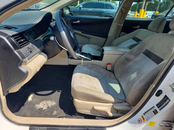 2012 TOYOTA CAMRY