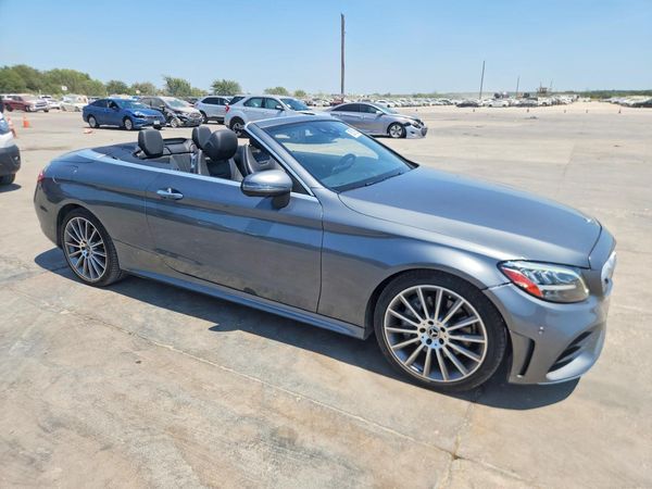 2019 MERCEDES-BENZ C C300
