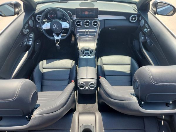 2019 MERCEDES-BENZ C C300