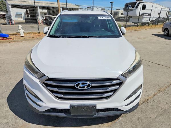 2017 HYUNDAI TUCSON