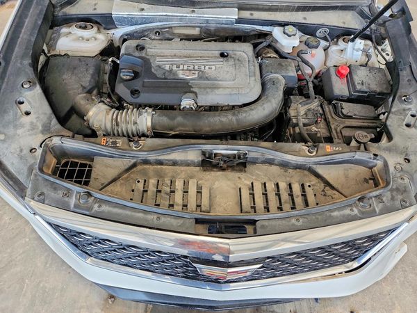 2024 CADILLAC XT4 Premium Luxury — Engine bay