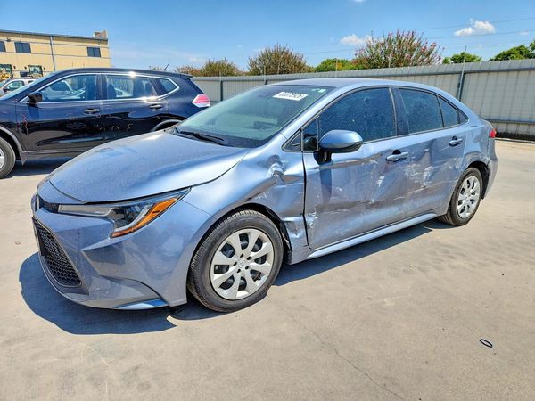 2022 TOYOTA COROLLA