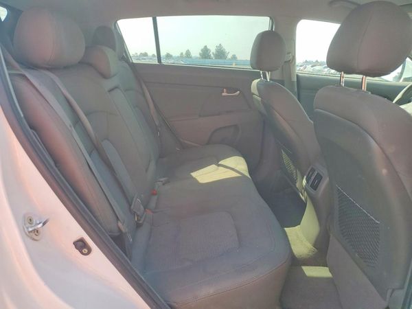 2016 KIA SPORTAGE LX w/Popular Pkg
