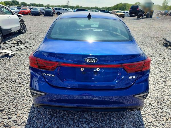 2020 KIA FORTE EX