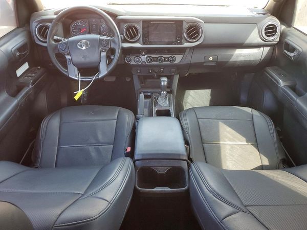2016 TOYOTA TACOMA