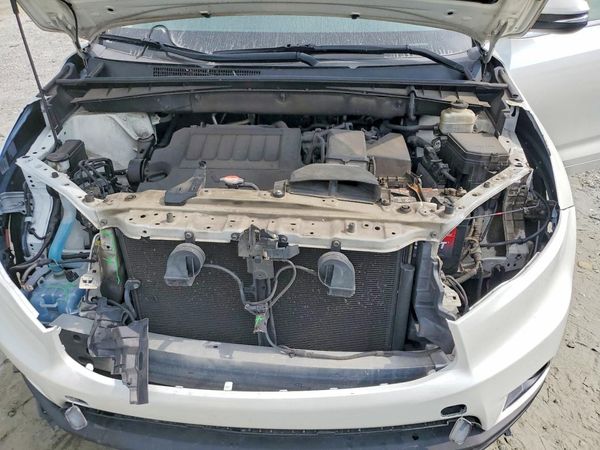 2016 TOYOTA HIGHLANDER
