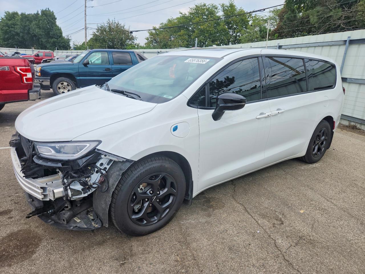 2023 CHRYSLER PACIFICA Limited