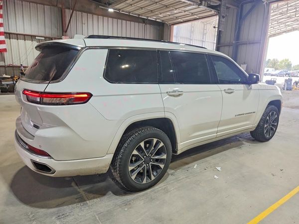 2022 JEEP GRAND CHEROKEE