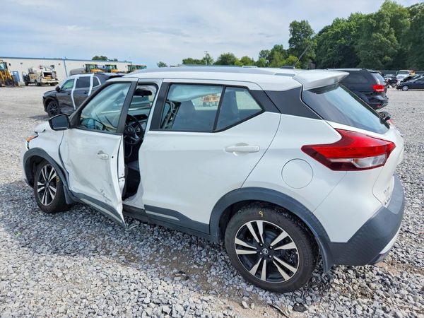 2019 NISSAN KICKS