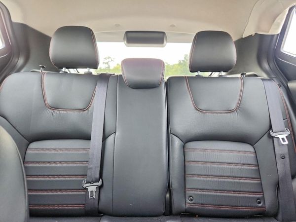 2019 NISSAN KICKS