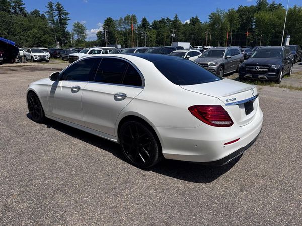 2017 MERCEDES-BENZ E E300