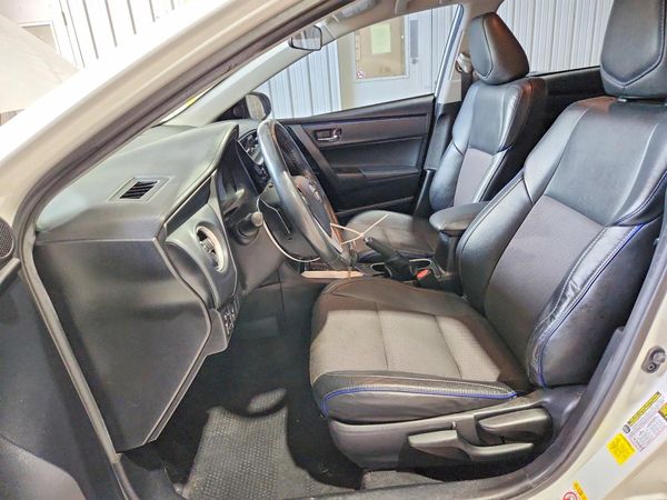 2017 TOYOTA COROLLA