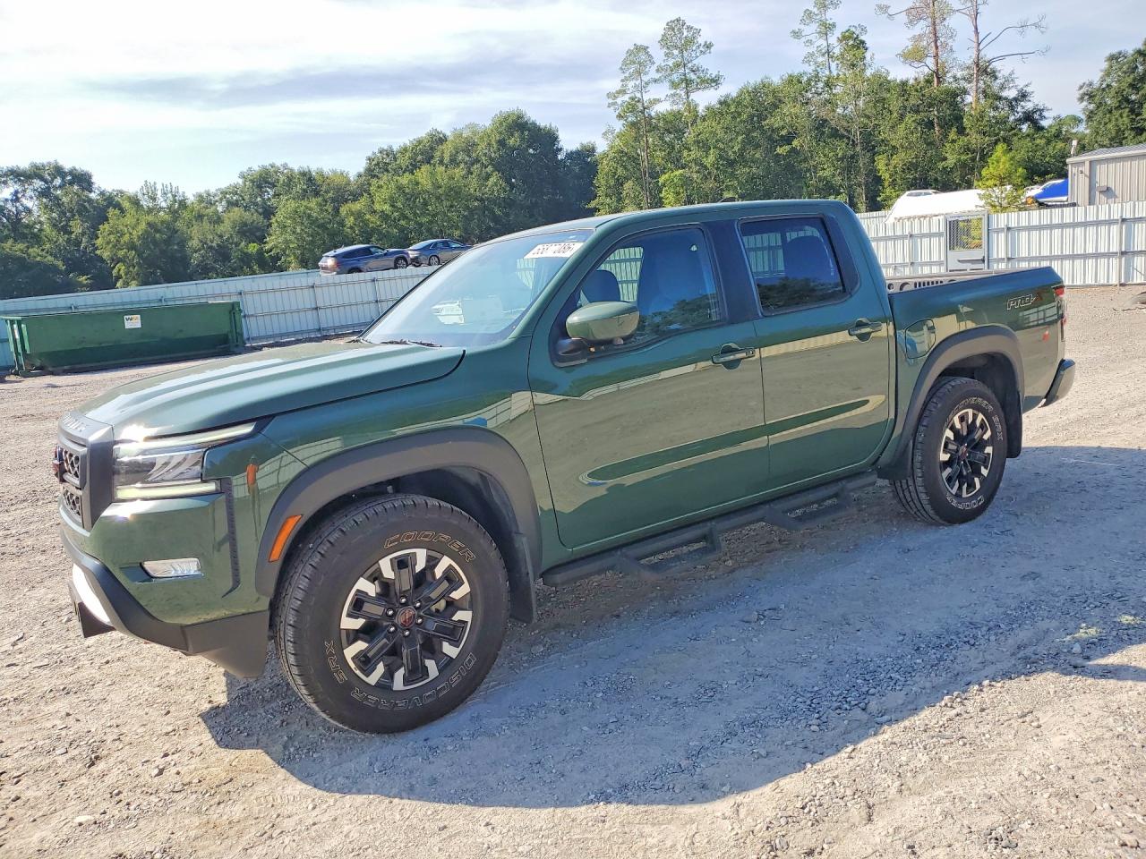 2023 NISSAN FRONTIER Crew Cab