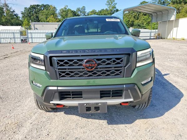 2023 NISSAN FRONTIER Crew Cab