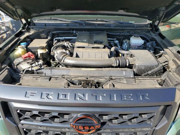 2023 NISSAN FRONTIER Crew Cab