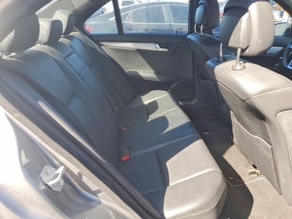 2012 MERCEDES-BENZ C C250