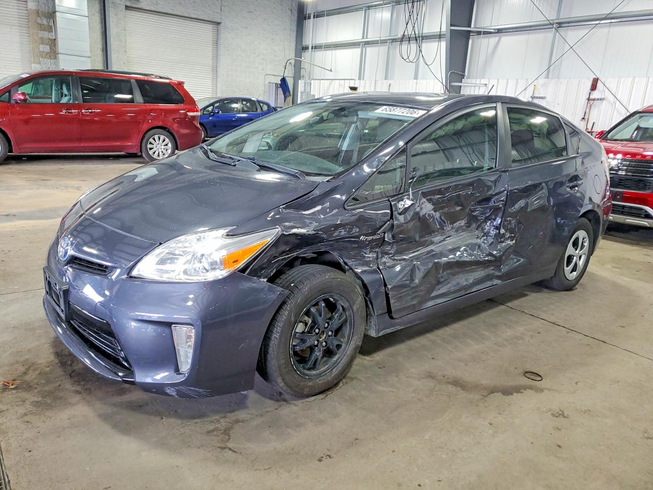 2015 TOYOTA PRIUS