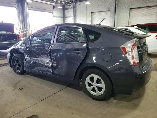 2015 TOYOTA PRIUS