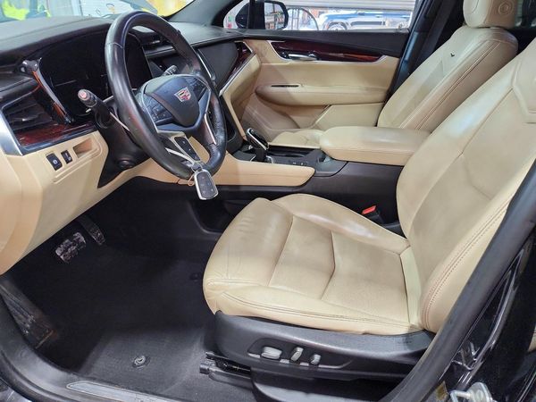 2018 CADILLAC XT5