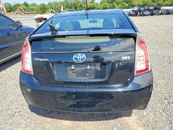 2012 TOYOTA PRIUS