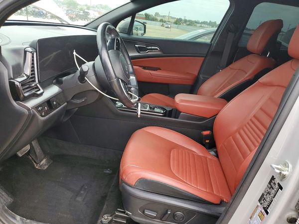2023 KIA SPORTAGE SX-PRESTIGE or SX-P