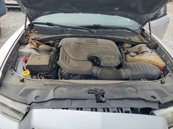 2014 DODGE CHARGER SE