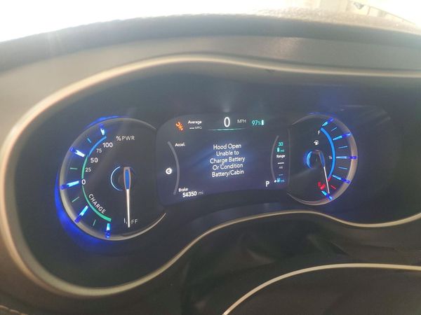 2024 CHRYSLER PACIFICA Select