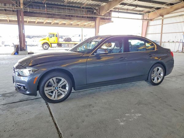 2017 BMW 330