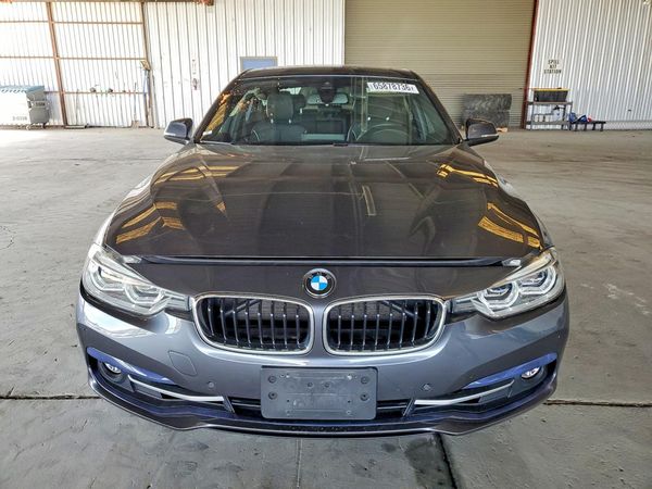 2017 BMW 330