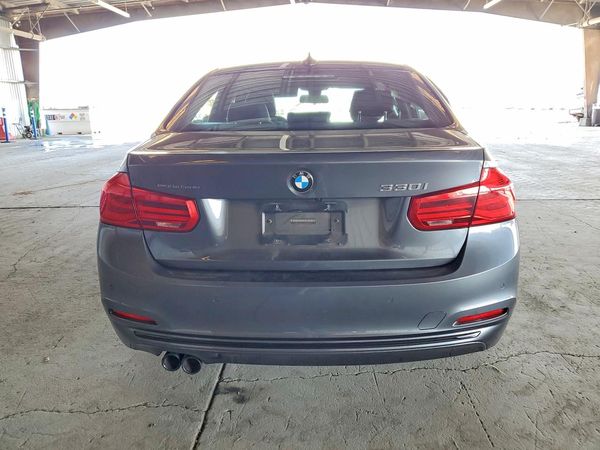 2017 BMW 330