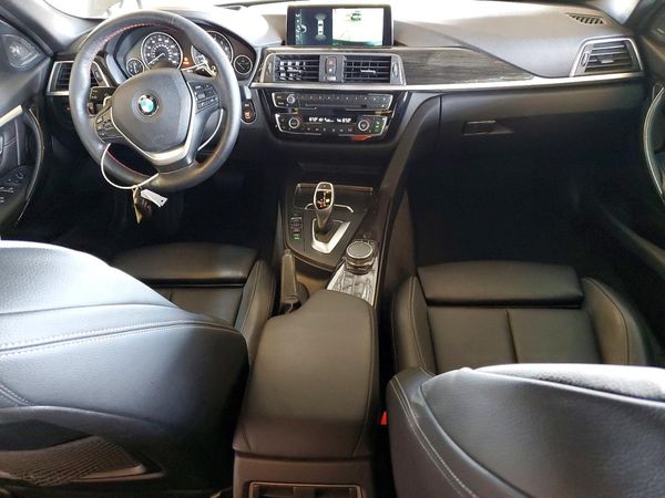 2017 BMW 330