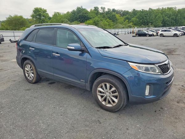 2015 KIA SORENTO GL