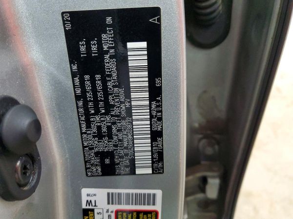 2021 TOYOTA HIGHLANDER XLE
