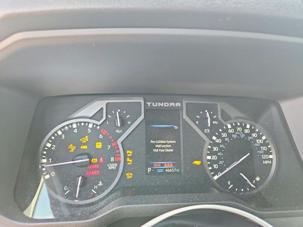 2023 TOYOTA TUNDRA SR5
