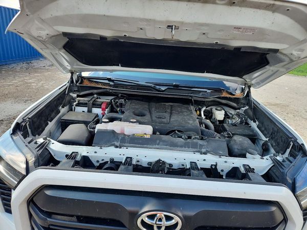 2023 TOYOTA TUNDRA SR5