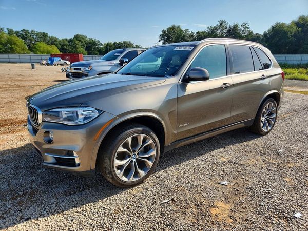 2017 BMW X5 xDrive35i — Front 3/4