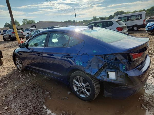 2017 HYUNDAI ELANTRA