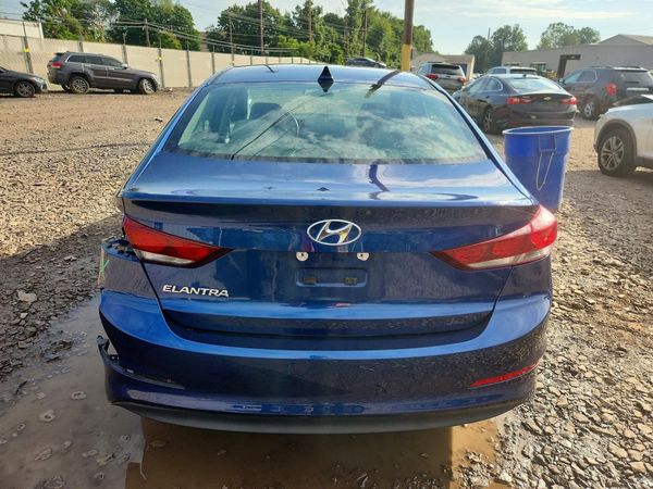 2017 HYUNDAI ELANTRA