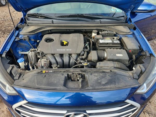 2017 HYUNDAI ELANTRA