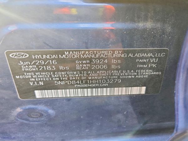 2017 HYUNDAI ELANTRA